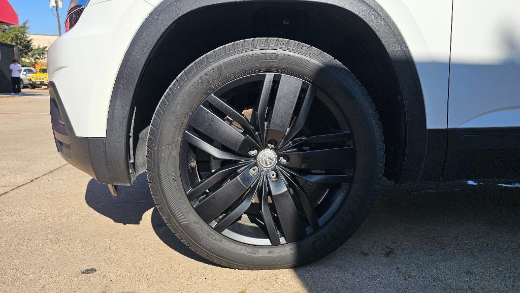 used 2019 Volkswagen Atlas car, priced at $14,850