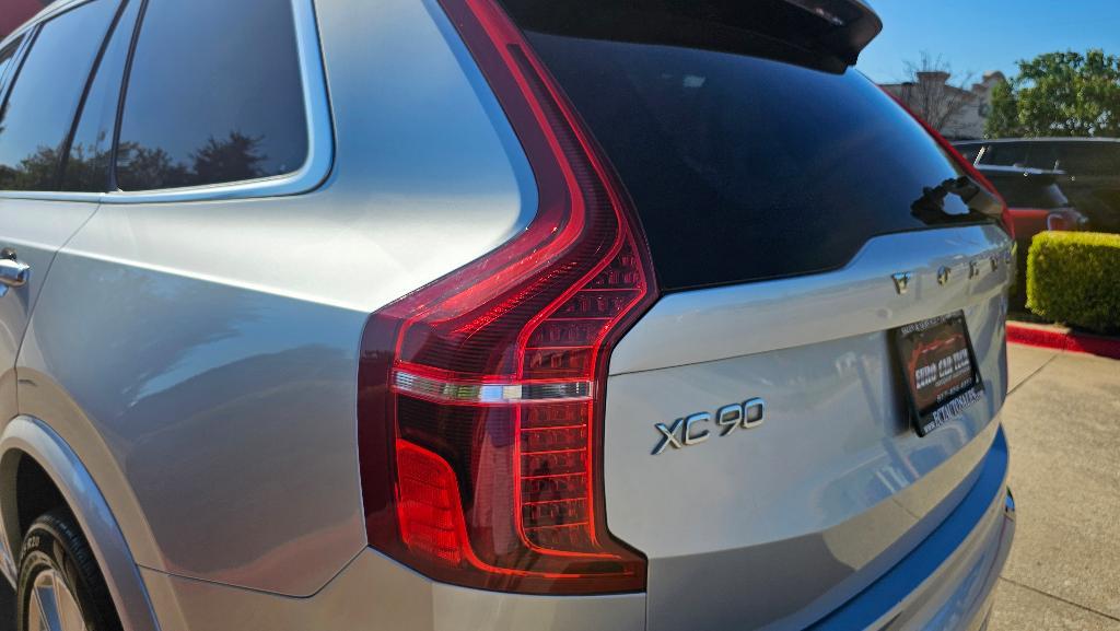 used 2016 Volvo XC90 car, priced at $14,650