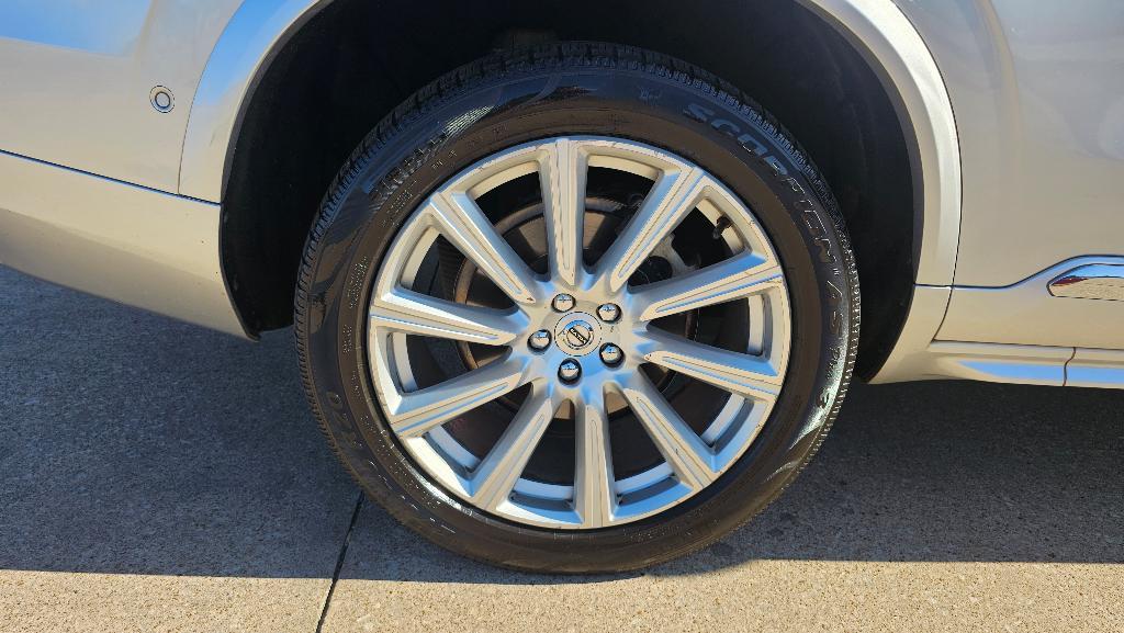 used 2016 Volvo XC90 car, priced at $14,650