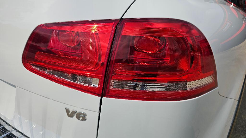 used 2014 Volkswagen Touareg car, priced at $9,450