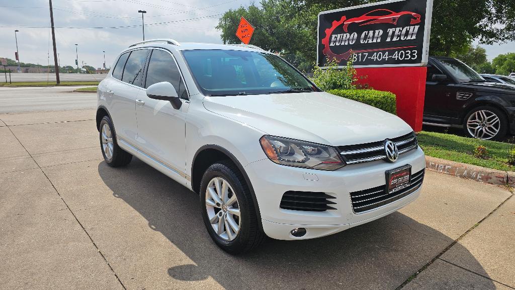 used 2014 Volkswagen Touareg car, priced at $9,450