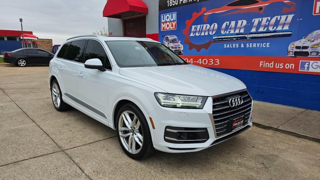 used 2017 Audi Q7 car, priced at $19,950