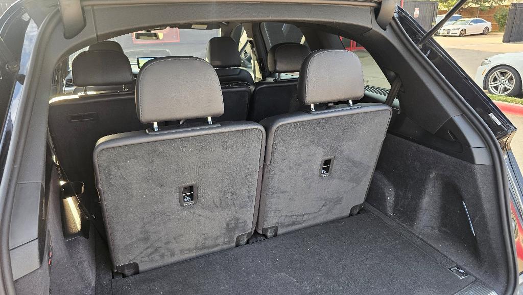 used 2019 Audi Q7 car, priced at $14,250