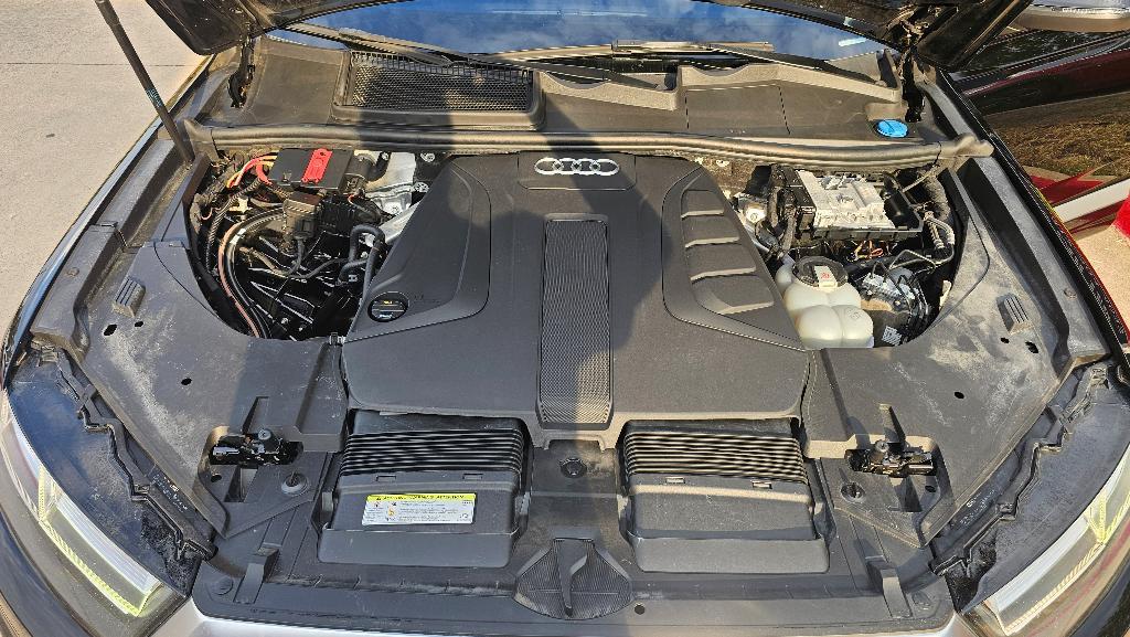 used 2019 Audi Q7 car, priced at $14,250