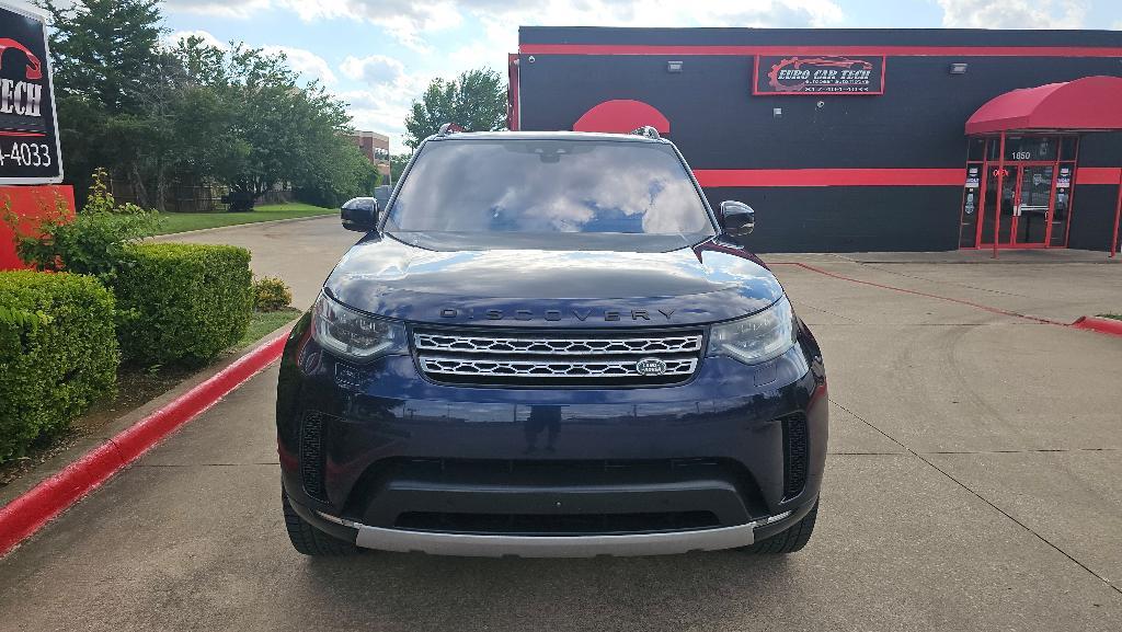 used 2018 Land Rover Discovery car, priced at $17,650