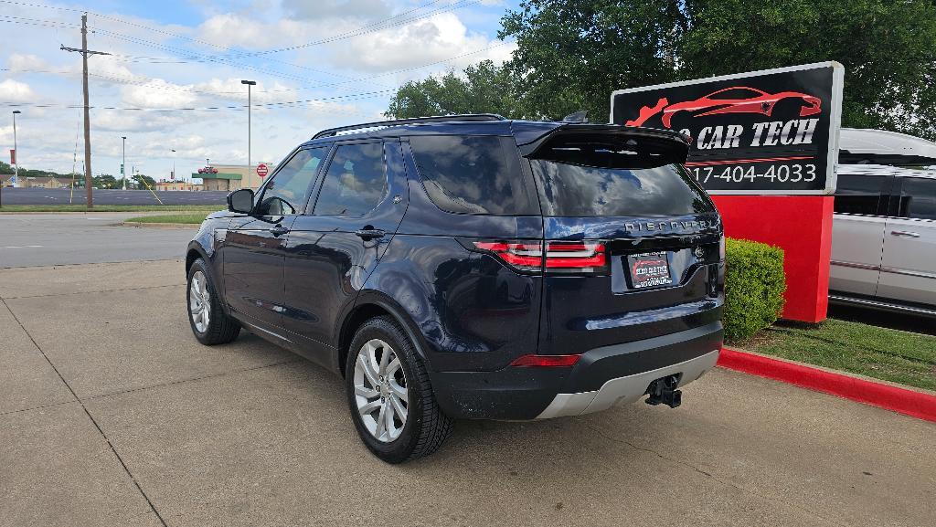 used 2018 Land Rover Discovery car, priced at $17,650