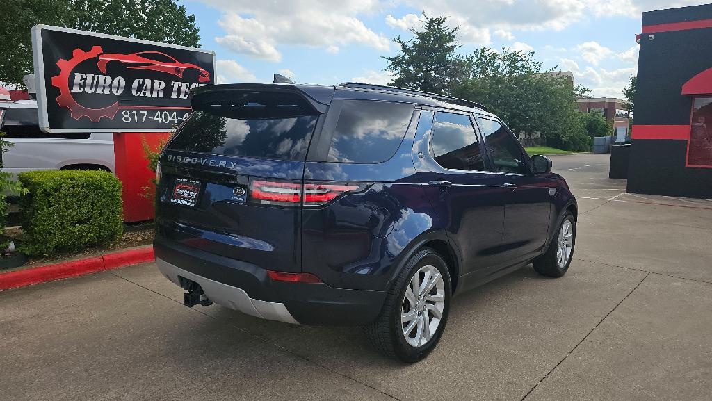 used 2018 Land Rover Discovery car, priced at $17,650