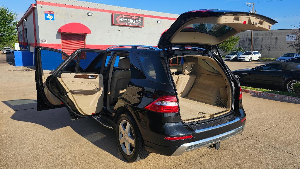 used 2014 Mercedes-Benz M-Class car, priced at $11,750