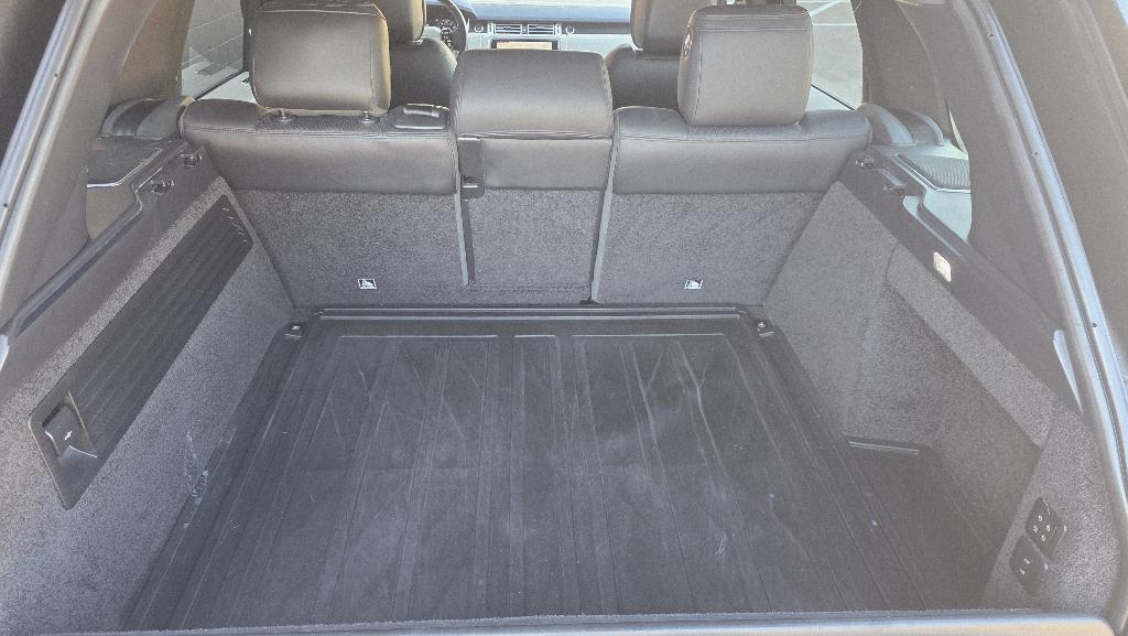 used 2019 Land Rover Range Rover car, priced at $26,450