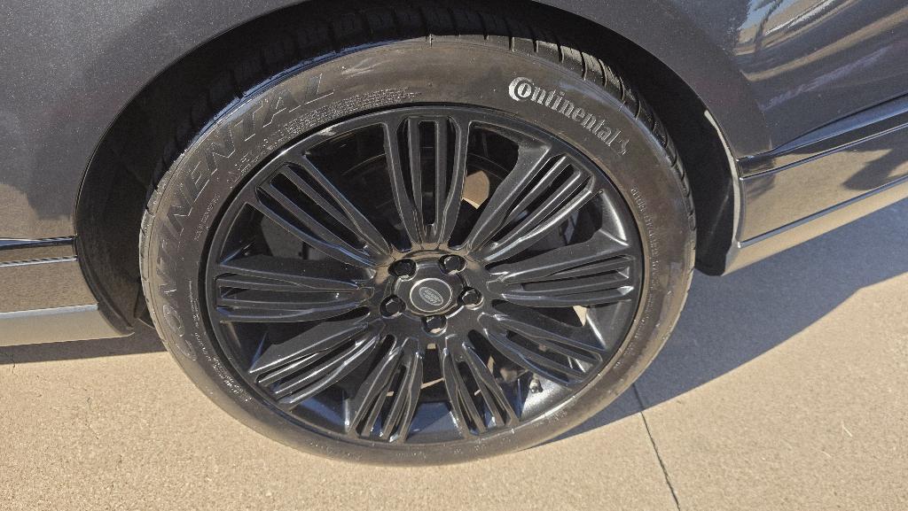 used 2019 Land Rover Range Rover car, priced at $26,450