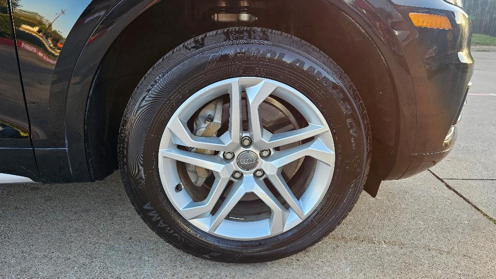 used 2019 Audi Q5 car, priced at $13,450