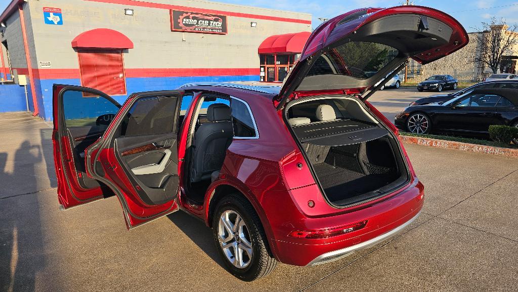 used 2018 Audi Q5 car, priced at $18,950