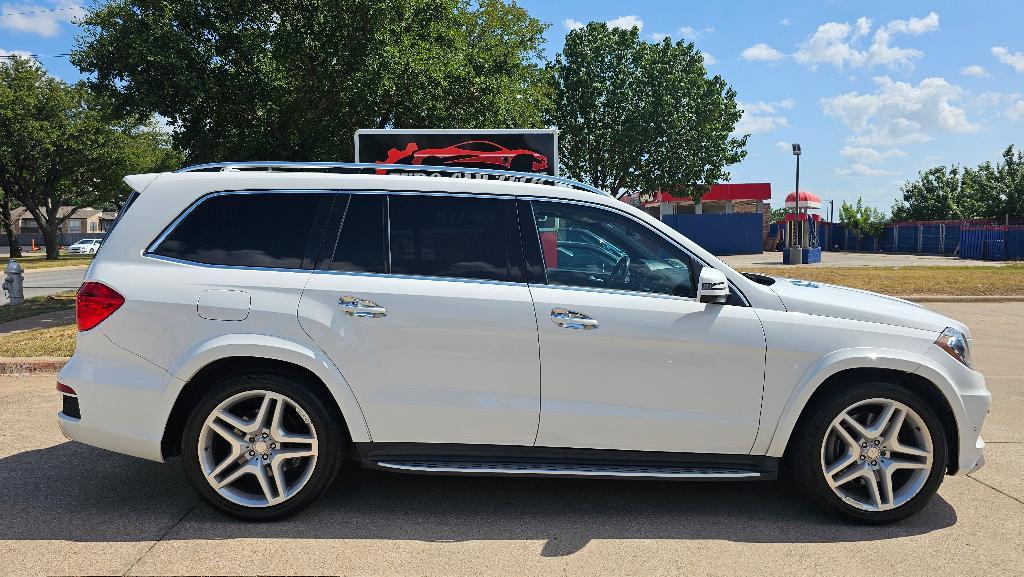 used 2016 Mercedes-Benz GL-Class car, priced at $22,450