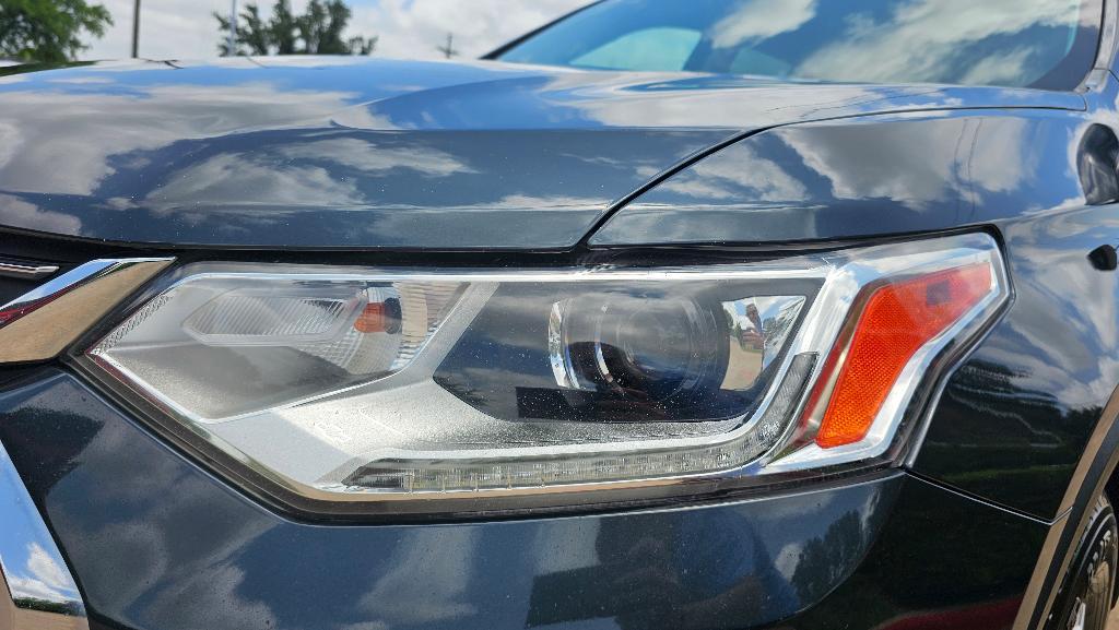 used 2018 Chevrolet Traverse car, priced at $11,850