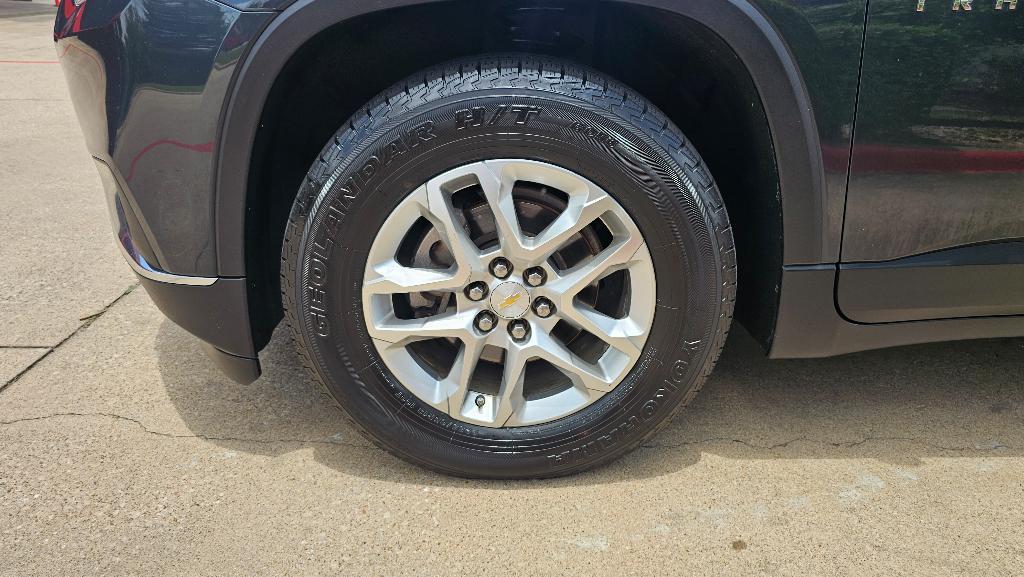 used 2018 Chevrolet Traverse car, priced at $11,850