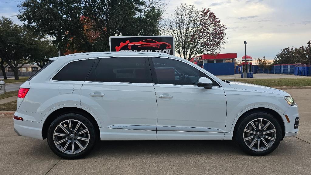 used 2019 Audi Q7 car, priced at $18,450