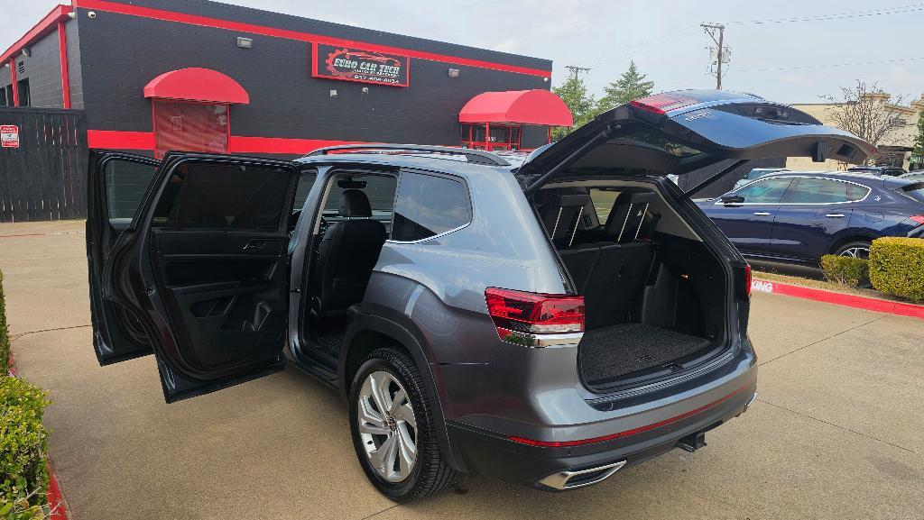 used 2021 Volkswagen Atlas car, priced at $15,750