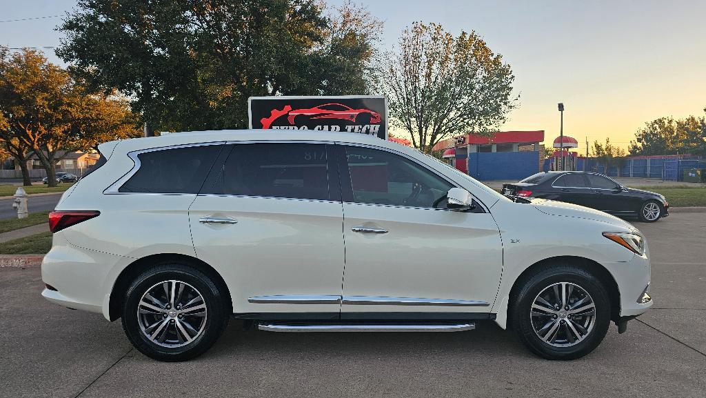 used 2017 INFINITI QX60 car, priced at $11,450