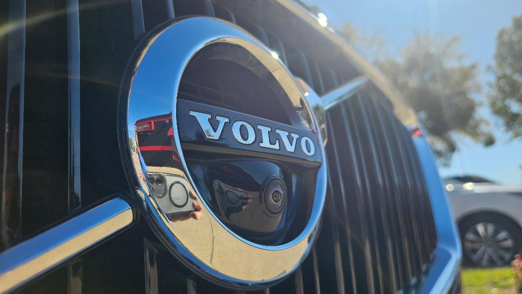 used 2017 Volvo XC90 car, priced at $16,350