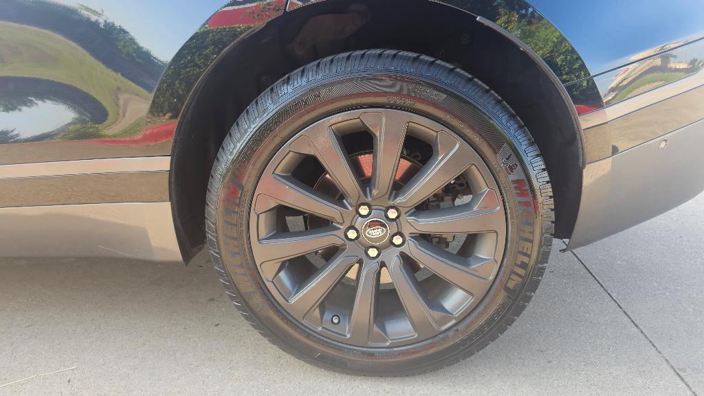used 2019 Land Rover Range Rover Velar car, priced at $24,350