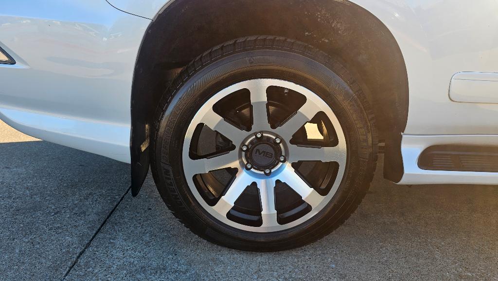 used 2014 Lexus GX 460 car, priced at $18,450