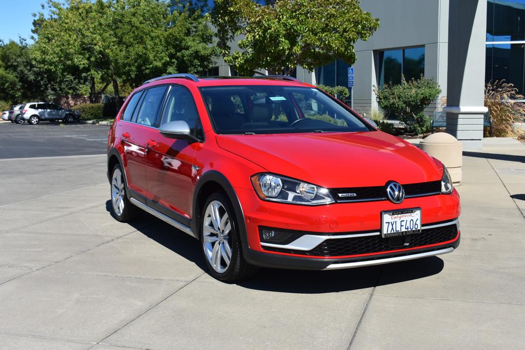 used 2017 Volkswagen Golf Alltrack car, priced at $17,850