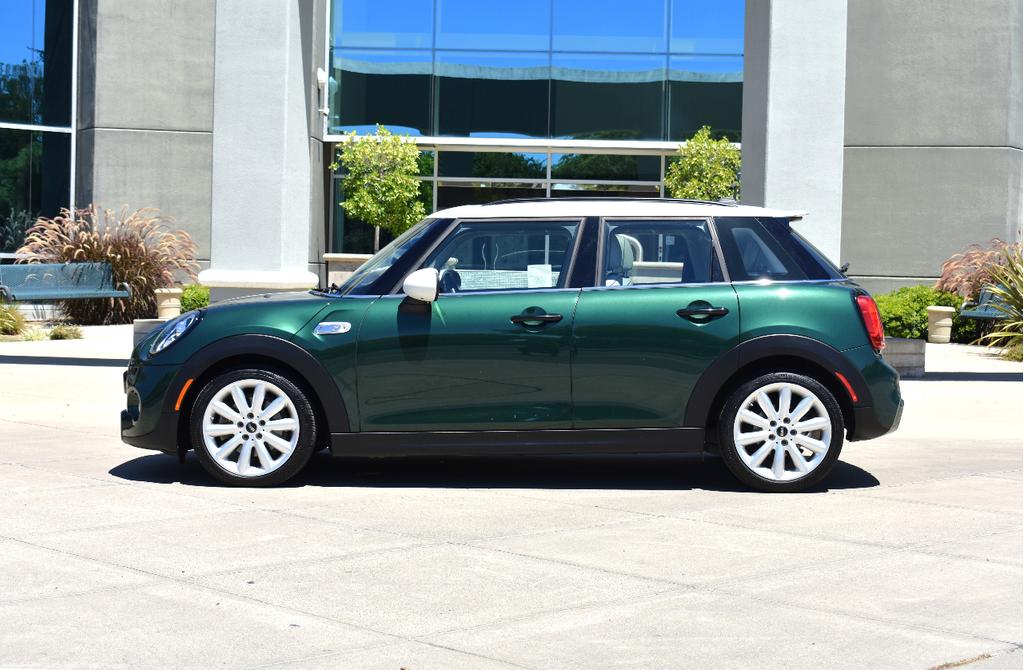 used 2019 MINI Hardtop car, priced at $18,900