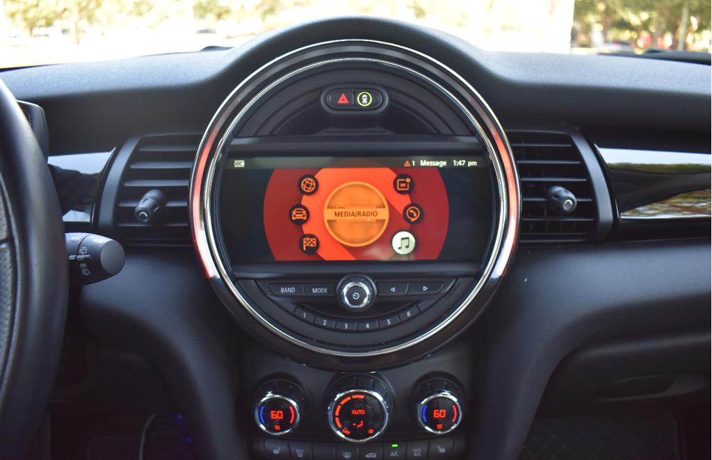 used 2019 MINI Hardtop car, priced at $18,900