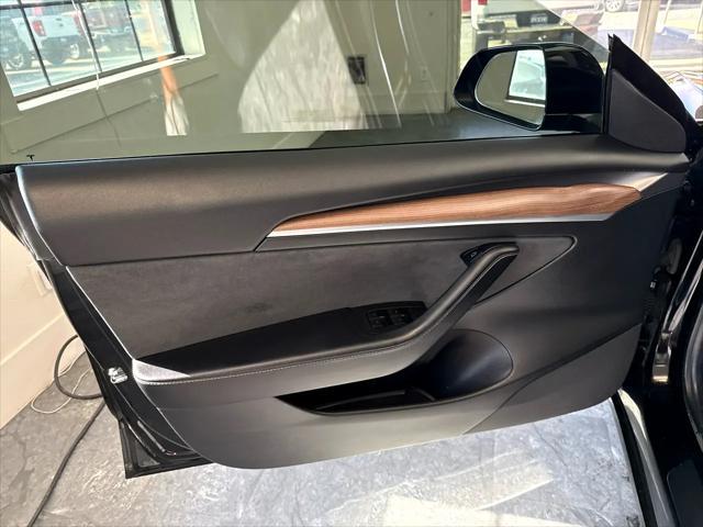 used 2021 Tesla Model 3 car, priced at $24,995