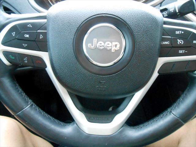 used 2014 Jeep Cherokee car, priced at $11,995