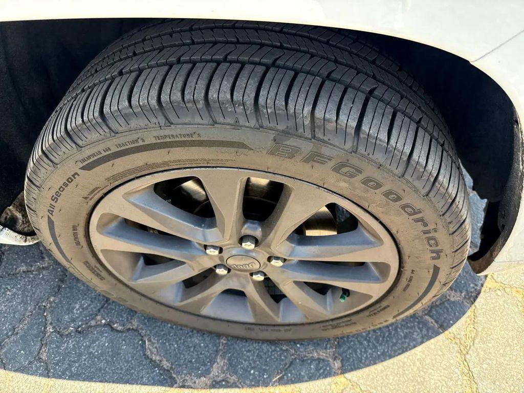 used 2018 Jeep Grand Cherokee car, priced at $26,995