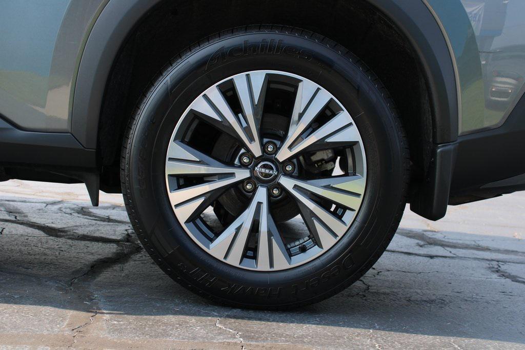 used 2023 Nissan Rogue car, priced at $18,733