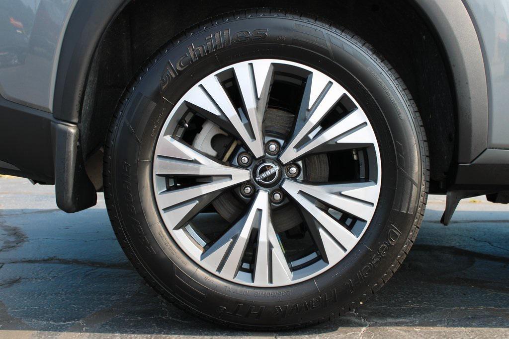 used 2023 Nissan Rogue car, priced at $18,733