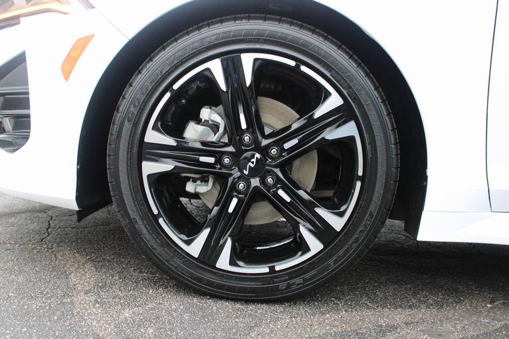 used 2023 Kia K5 car, priced at $21,667