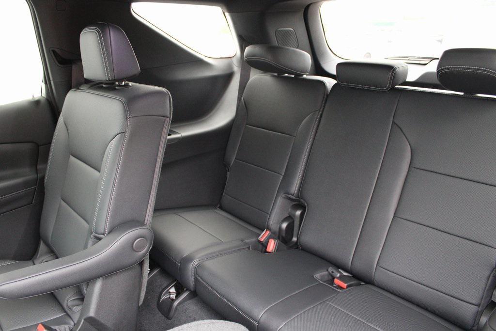 new 2026 Chevrolet Traverse car, priced at $42,888