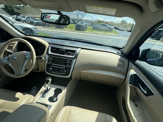 used 2022 Chevrolet Silverado 1500 car, priced at $43,637