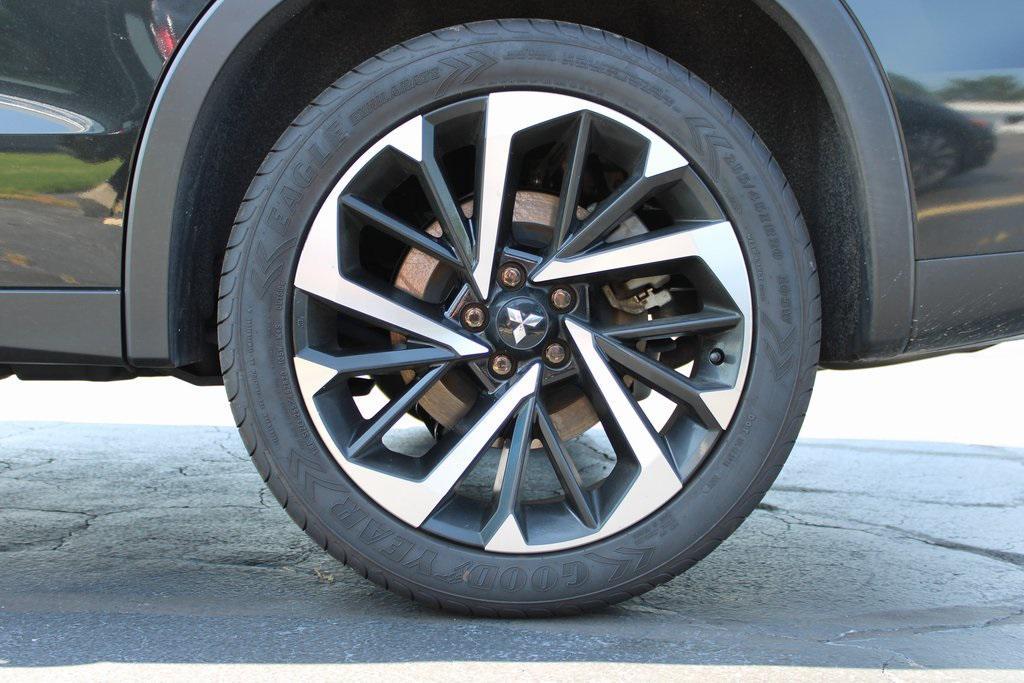 used 2022 Mitsubishi Outlander car, priced at $23,232