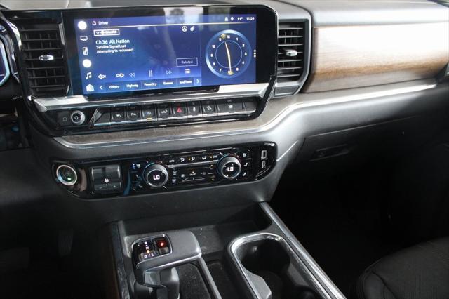 used 2022 Chevrolet Silverado 1500 car, priced at $52,874