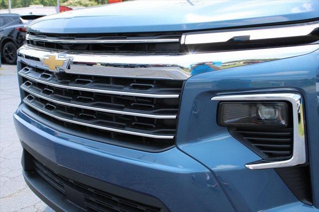 new 2025 Chevrolet Traverse car, priced at $40,085