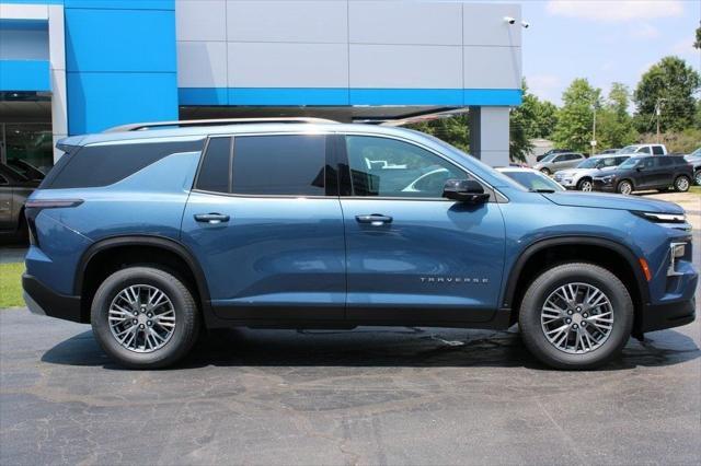 new 2025 Chevrolet Traverse car, priced at $40,085