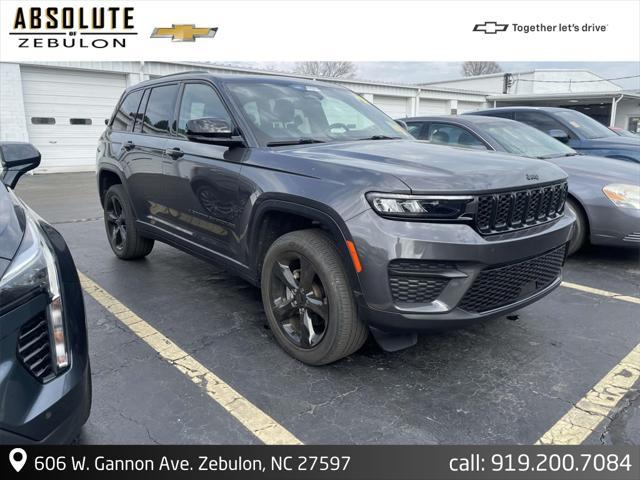 used 2022 Jeep Grand Cherokee car, priced at $32,955