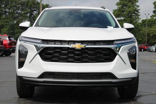 new 2025 Chevrolet Trax car, priced at $24,463