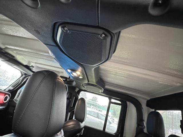 used 2021 Jeep Gladiator car, priced at $34,367