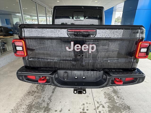 used 2021 Jeep Gladiator car, priced at $34,367