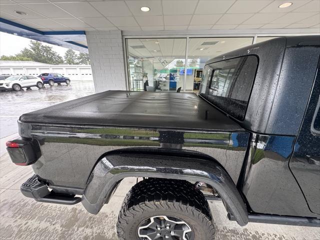 used 2021 Jeep Gladiator car, priced at $34,367