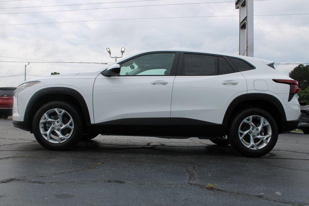 new 2025 Chevrolet Trax car, priced at $20,777