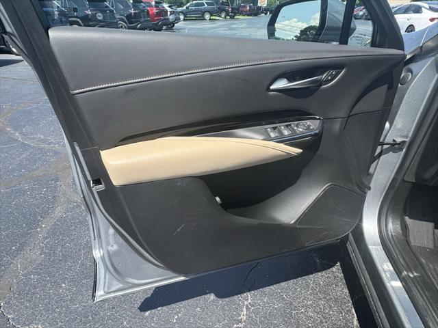 used 2024 Cadillac XT4 car, priced at $33,888