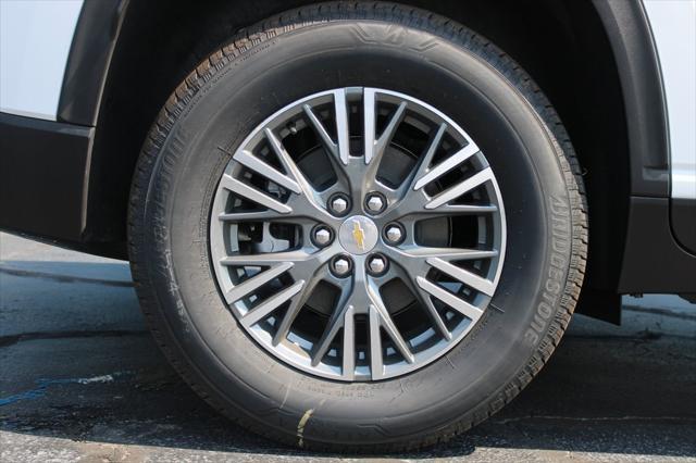 new 2025 Chevrolet Traverse car, priced at $40,418