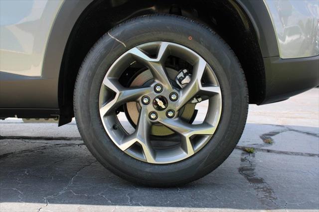 new 2025 Chevrolet Trax car, priced at $22,890