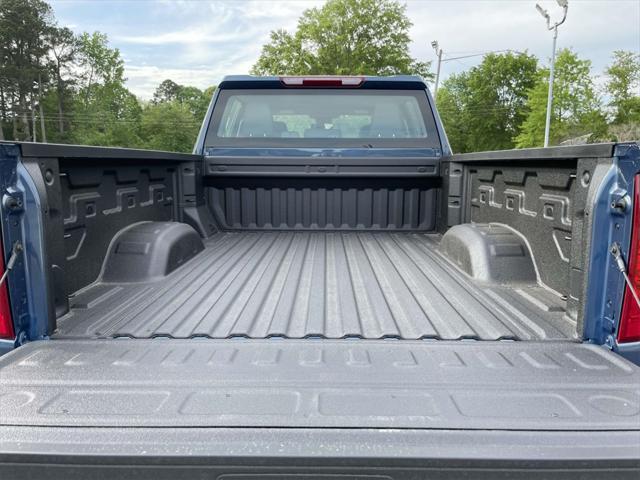 new 2025 Chevrolet Silverado 3500 car, priced at $61,961